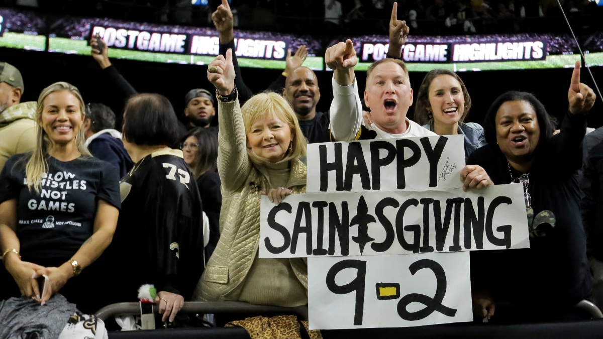 Thanksgiving NFL Odds, Betting Picks & Tips: Saints-Falcons Features Profitable Over/Under Trend article feature image