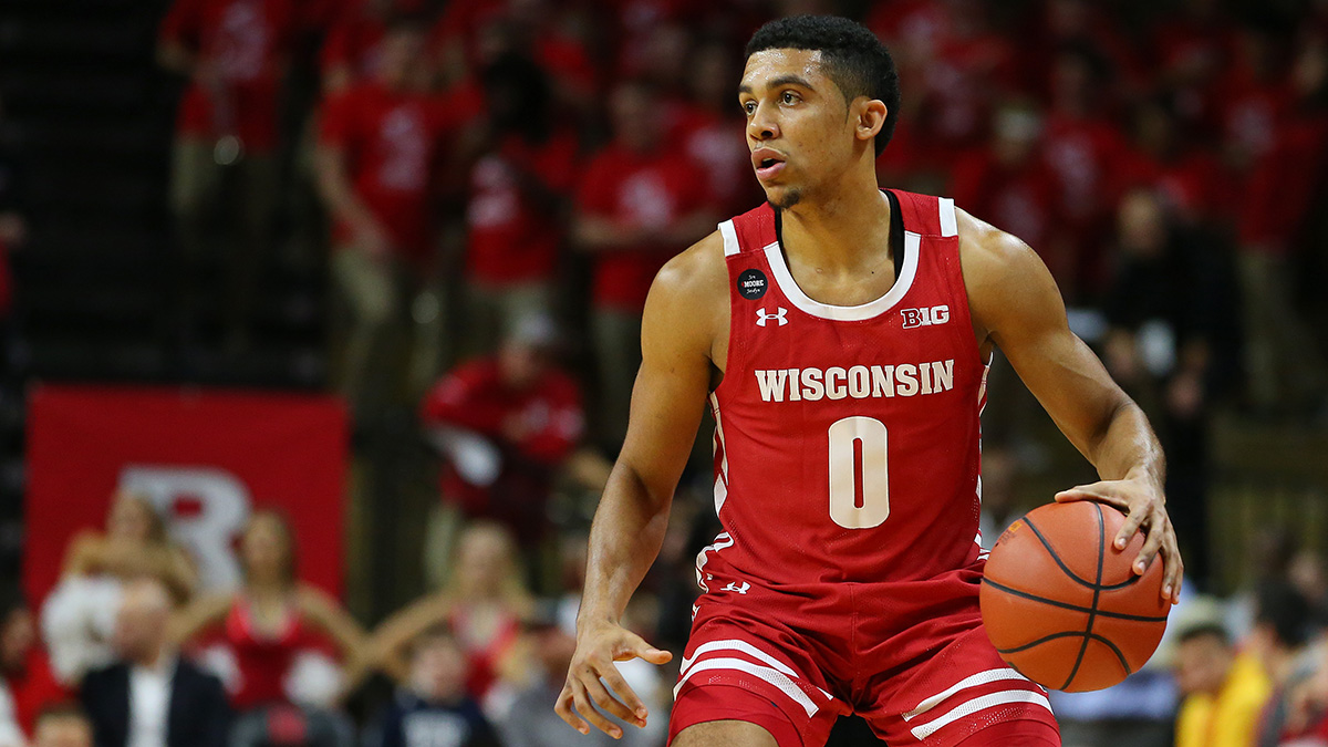 Our Experts’ 2 Best College Basketball Betting Picks for Saturday, Dec. 28, Including Wisconsin vs. Tennessee article feature image