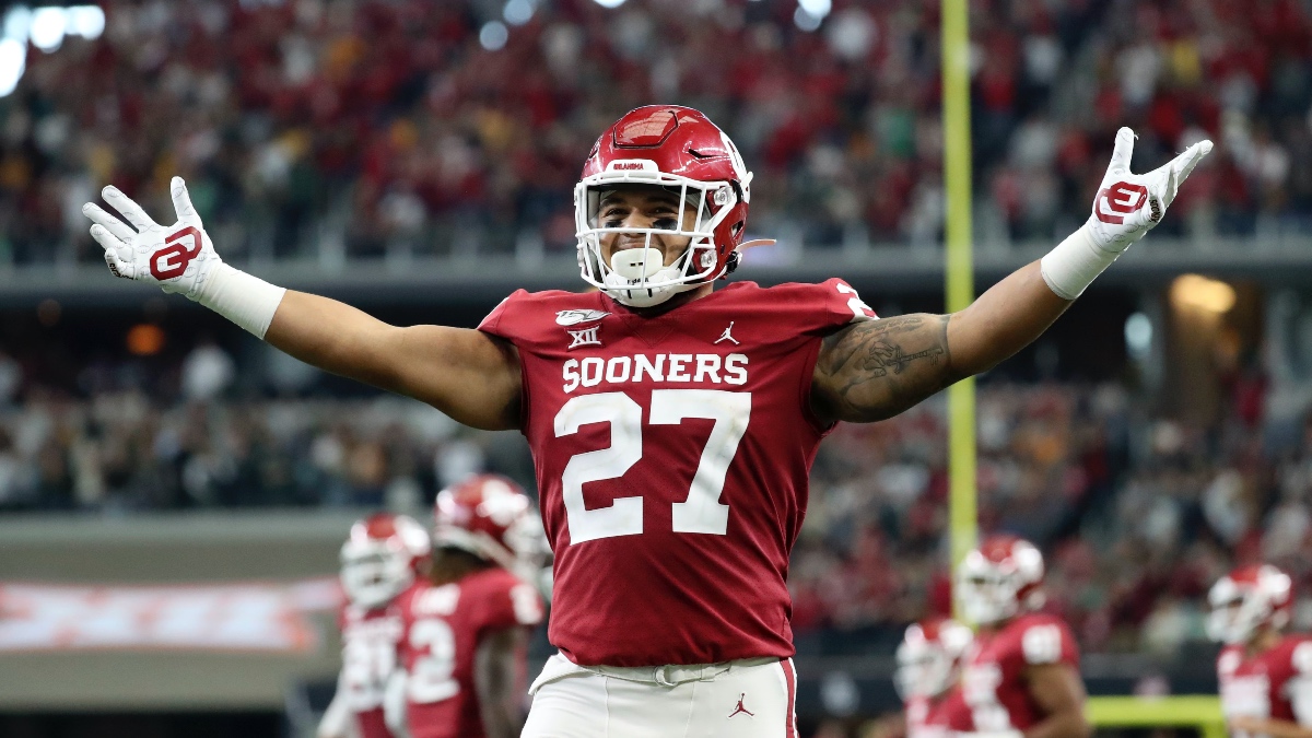 College Football Betting Tips: 3 Profitable Strategies for 2019 Bowl Season article feature image