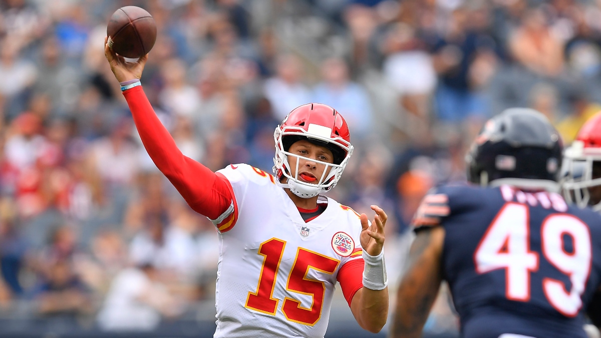 Chiefs vs. Bears Betting Odds & Pick: How to Factor In Kansas City’s Motivation on SNF article feature image