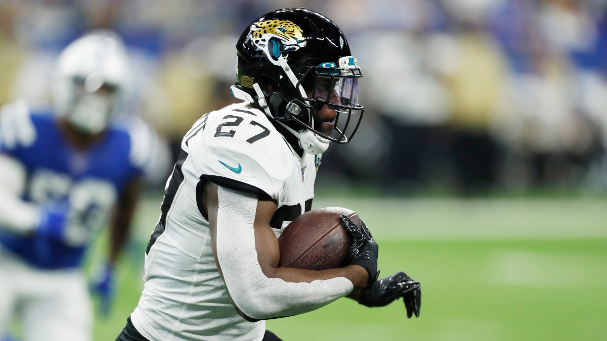 Buccaneers vs. Jaguars Betting Odds: Late Sharp Action Moves Over/Under article feature image