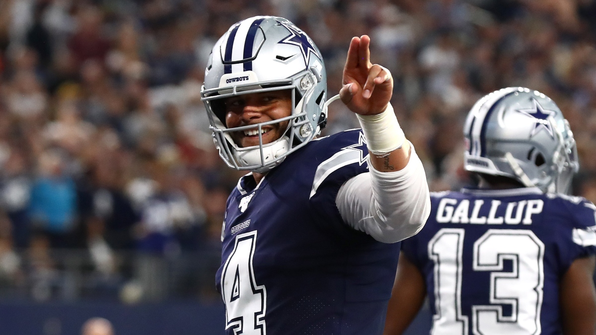 Week 17 Fantasy QB Rankings article feature image