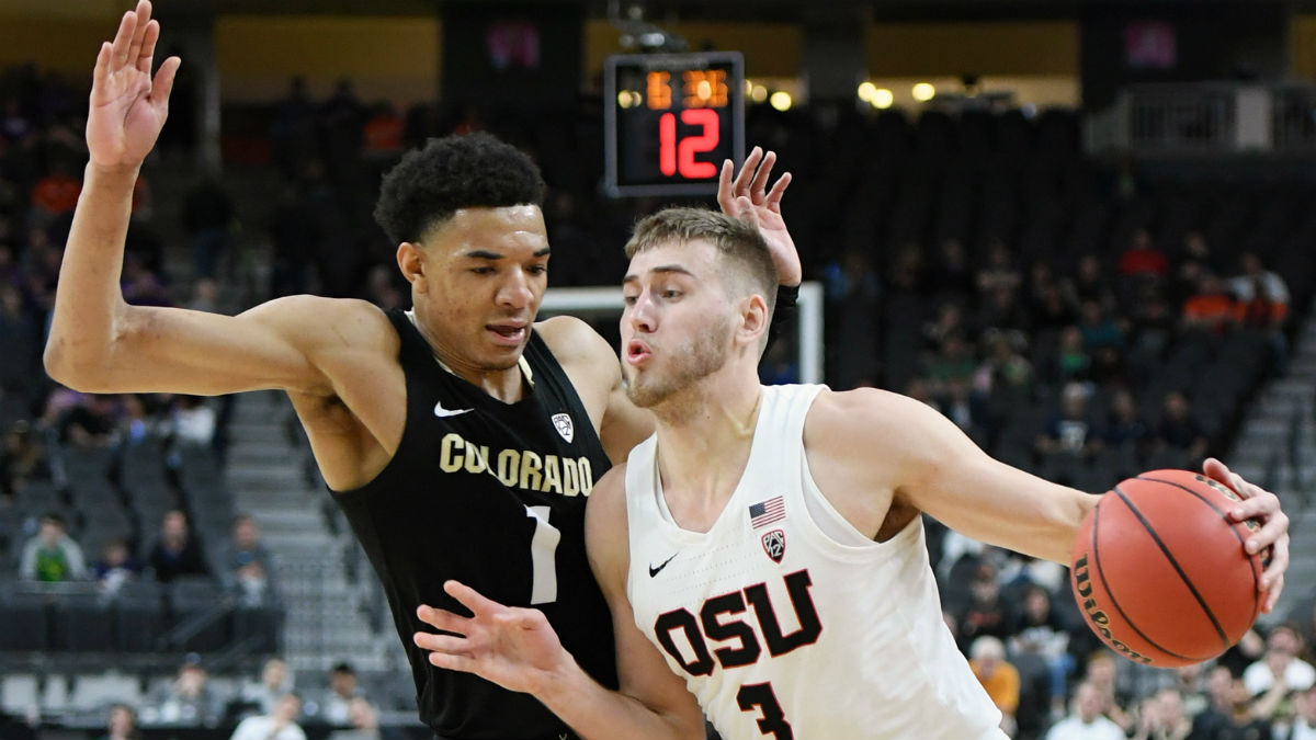 College Basketball Odds & Betting Picks: How to Play Oregon State-Washington State article feature image