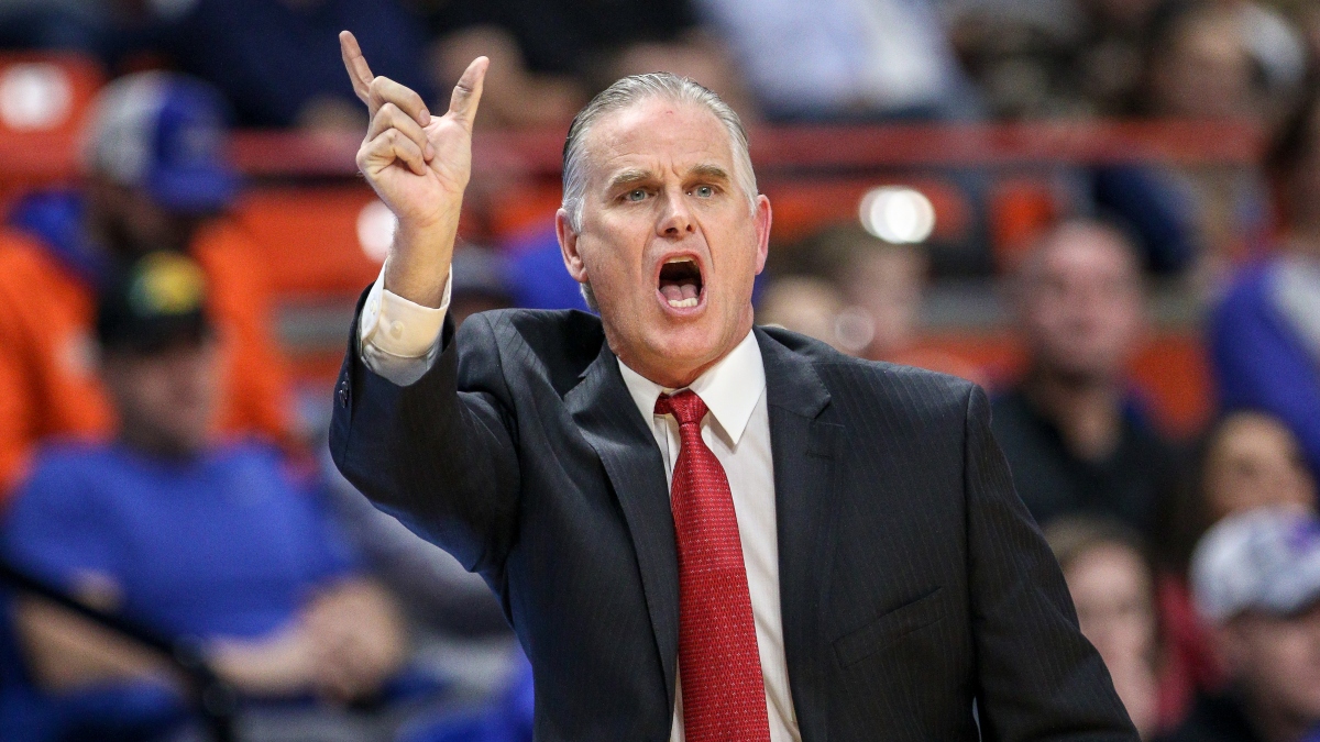 Sunday College Basketball Betting Odds & Picks: Connecticut vs. Tulsa, UNLV vs. San Diego State article feature image