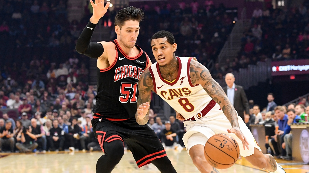 NBA Sharp Betting Picks (Jan. 25): Pros Betting Mavericks vs. Jazz, Bulls vs. Cavaliers Saturday article feature image