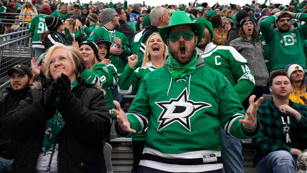 Wednesday NHL Betting Odds & Picks: How To Bet Stars vs. Maple Leafs, Flames vs. Oilers, More (Jan. 29, 2020) article feature image