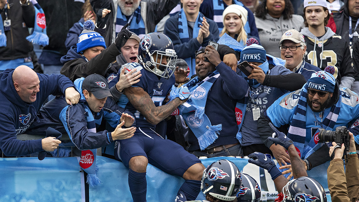 Rovell: Meet the 26-Year-Old Sweating a $76,000 Titans AFC Ticket article feature image