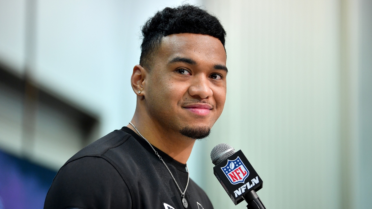 2020 NFL Draft Odds & Prop Picks: Betting Against Tua Tagovailoa To Be Second Offensive Player Drafted article feature image