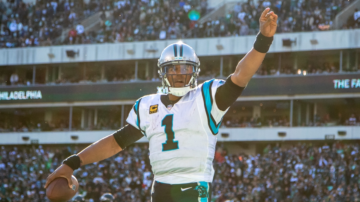 This is a jersey swap of Cam Newton, I don't really make swaps, what do you  guys think? : r/Patriots