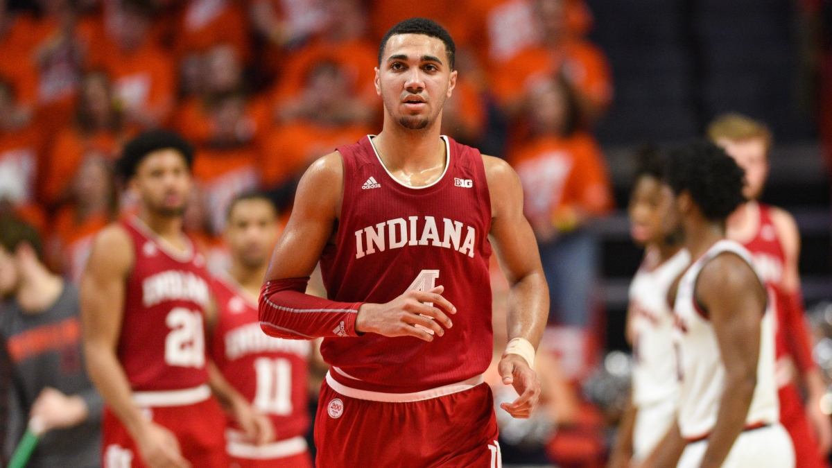 Minnesota vs. Indiana Betting Odds, Sharp Pick: Pros, Joes in Agreement on Over/Under article feature image