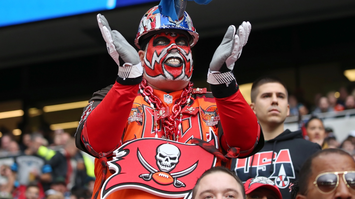 Sportsbooks Seeing Liability Pile Up on Tampa Bay Buccaneers After Gronkowski Trade | The Action