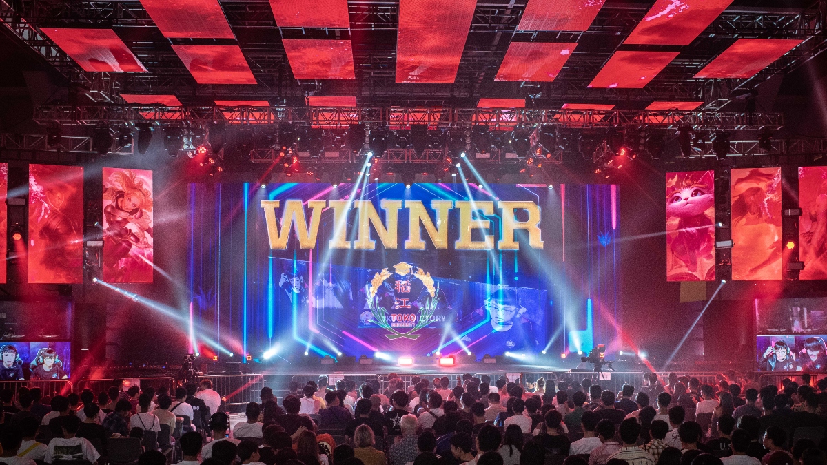 LOL Betting Odds and Picks: League of Legends LCK, LPL Preview (April 15-16) article feature image