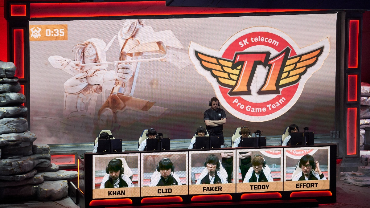 LOL Betting Odds Picks: Best Bets for DragonX vs. T1, Team WE vs. eStar Gaming (April 22) article feature image