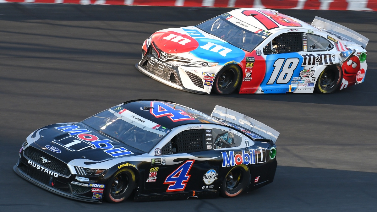 NASCAR Toyota 500 at Darlington Odds, Betting Pick: Target the Kevin Harvick vs. Kyle Busch Driver Matchup article feature image