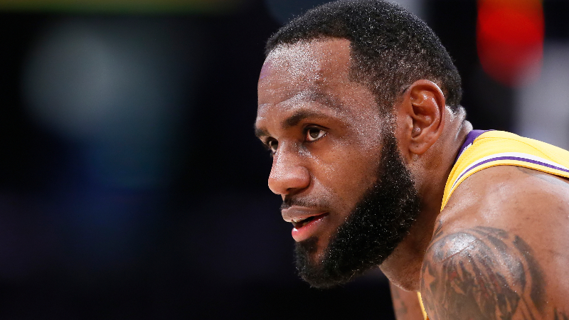 NBA Player Prop Bets & Picks: 3 Bets for LeBron James, Robert Williams & Dejounte Murray (January 12) article feature image