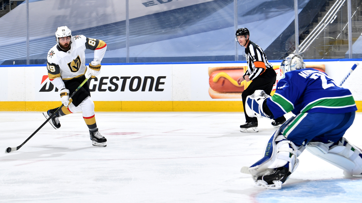 NHL Odds and Picks: Betting Predictions for Golden Knights vs. Canucks Game 4 (Sunday, Aug. 30) article feature image