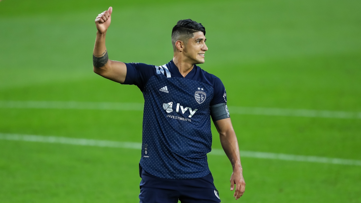 MLS Betting Odds & Picks: Philadelphia vs. New York Red Bulls, Sporting Kansas City vs. Houston (Tuesday, Aug. 25) article feature image