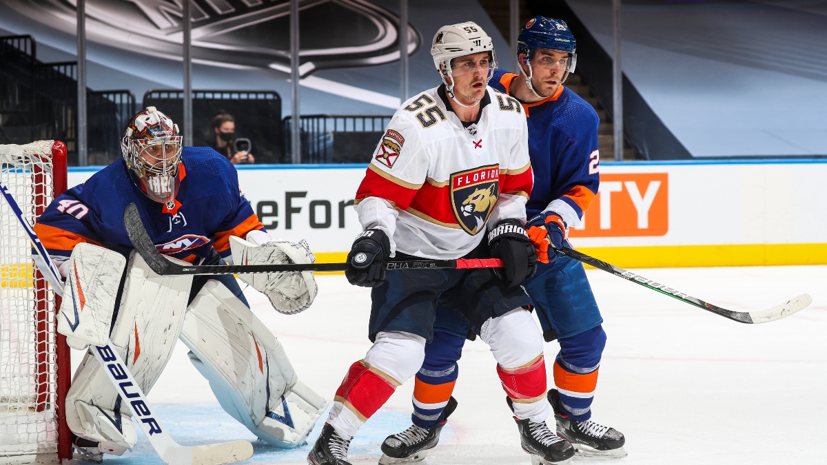 Friday NHL Betting Odds, Picks & Predictions: Panthers vs. Islanders Game 4 Preview (August 7) article feature image