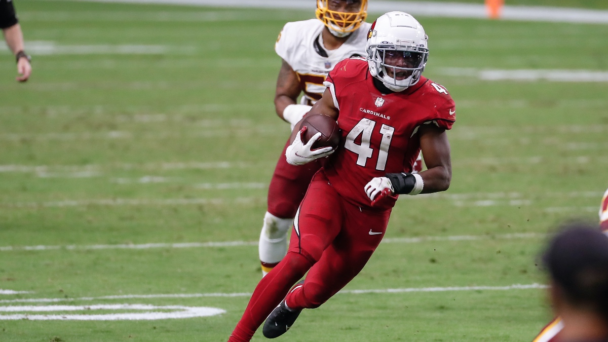 Week 3 Fantasy Buy/Sell Candidates: Kenyan Drake & More Trade Targets