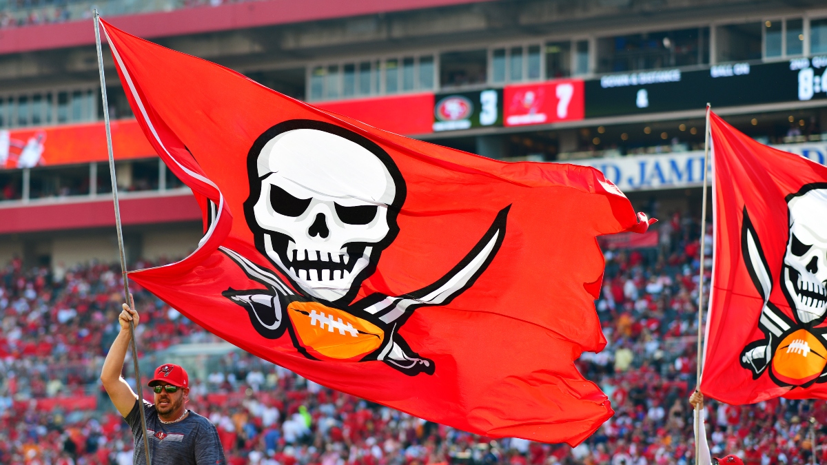 Panthers vs. Buccaneers Weather Forecast: Strong Winds Expected at Raymond James Stadium (Sept. 20) article feature image