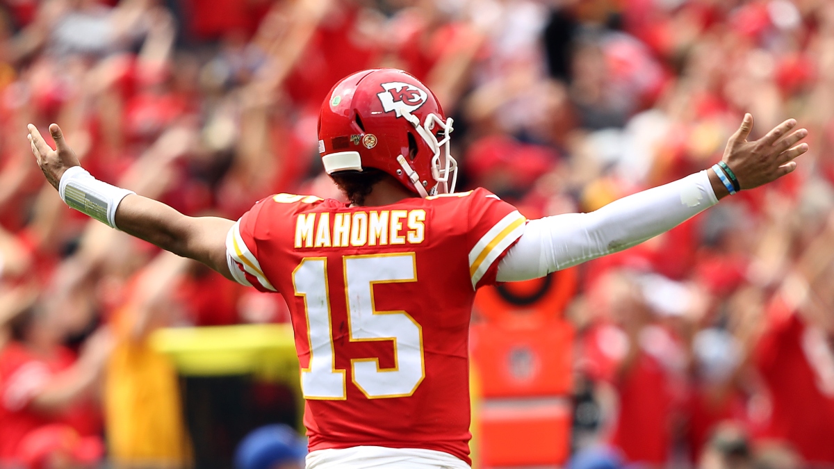 Chiefs vs. Bills Promos: Bet $1, Win $100 if Patrick Mahomes