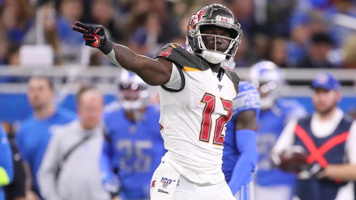 NFL Injury Report: Latest News on Chris Godwin, Michael Thomas, More Injuries article feature image