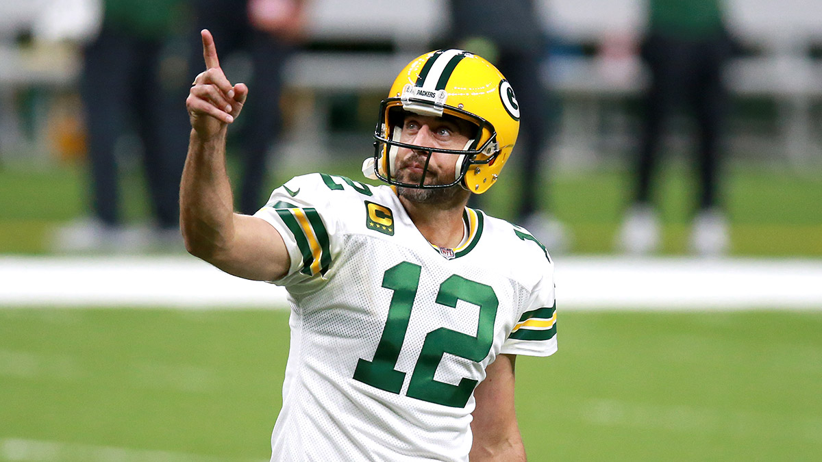 NFL MVP Odds Tracker: Aaron Rodgers Flips Script on Patrick Mahomes article feature image