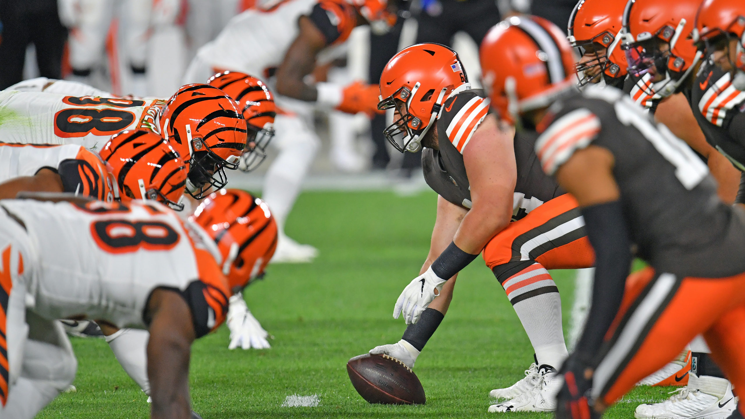 Browns vs. Bengals odds: What is the spread? Who are bettors picking? Who  is the favorite? - DraftKings Network