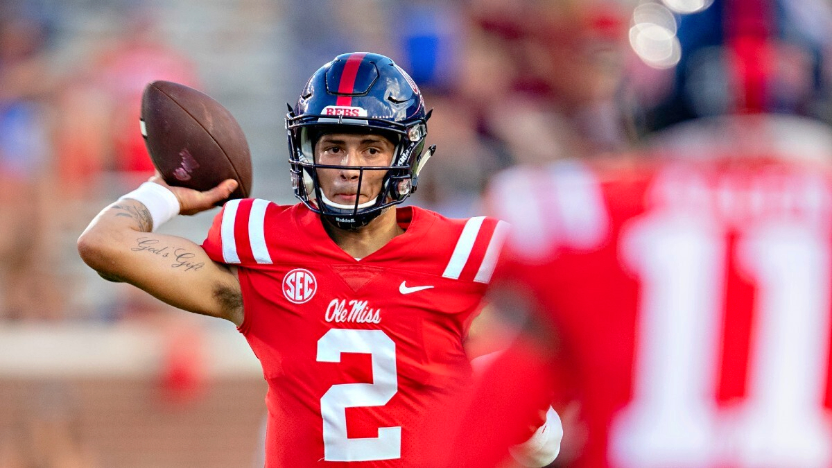 ncaa-college football-week 5-betting-odds-pick-prediction-ole miss-rebels-kentucky wildcats-matt corral