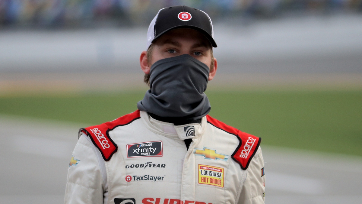 NASCAR XFINITY Series Betting Preview: The Key Longshot to Back for Saturday’s Draft Top 250 at Martinsville article feature image