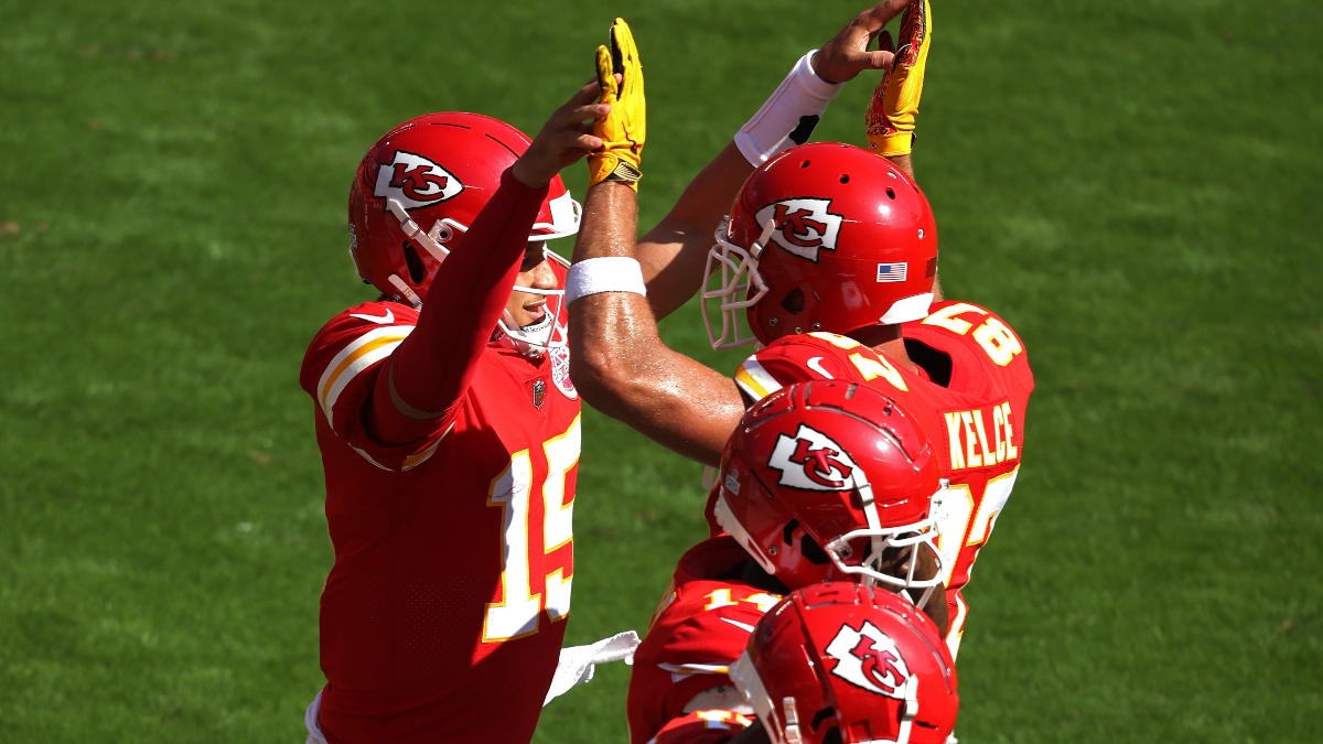 Jets vs. Chiefs Betting Odds: Kansas City Opens as a Historic Favorite in Week 8 article feature image