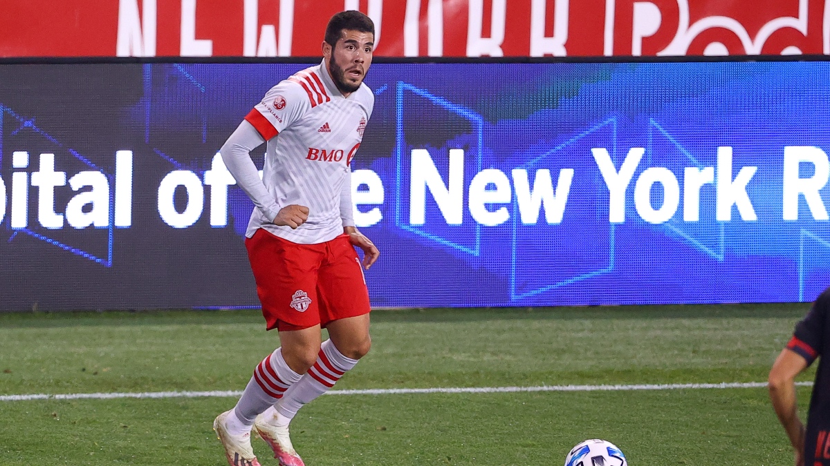 New York Red Bulls vs. Toronto FC Betting Odds, Preview, Picks, Predictions: Expect Offenses to Light Up Scoreboard (June 18) article feature image