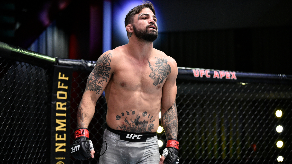 gas adelig dødbringende UFC 255 Best Bets: Mike Perry vs. Tim Means Odds, Picks and Predictions  (Saturday, Nov. 21)