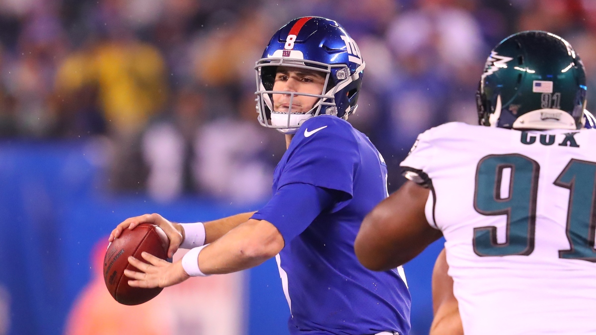 Eagles vs. Giants Odds & Picks: Bet the Under On Sunday article feature image