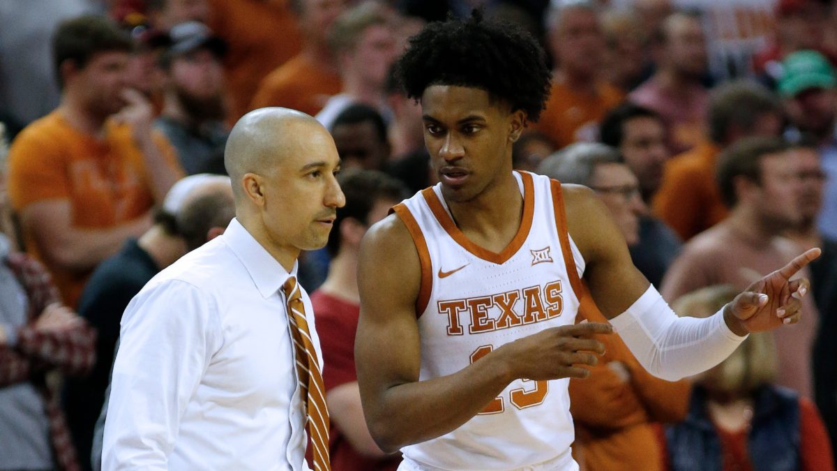Shaka Smart Leaves Texas to Take Marquette Job article feature image