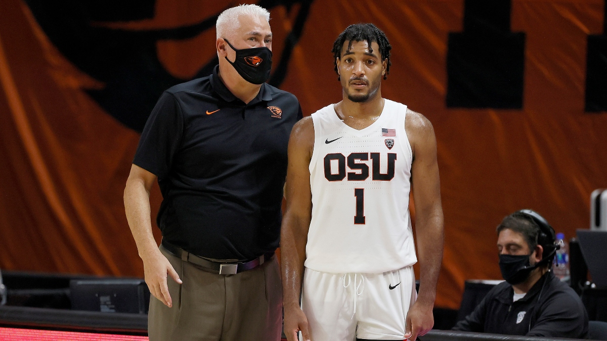 Thursday’s College Basketball Odds & Picks: How Sharps Are Betting Portland vs. Oregon State article feature image