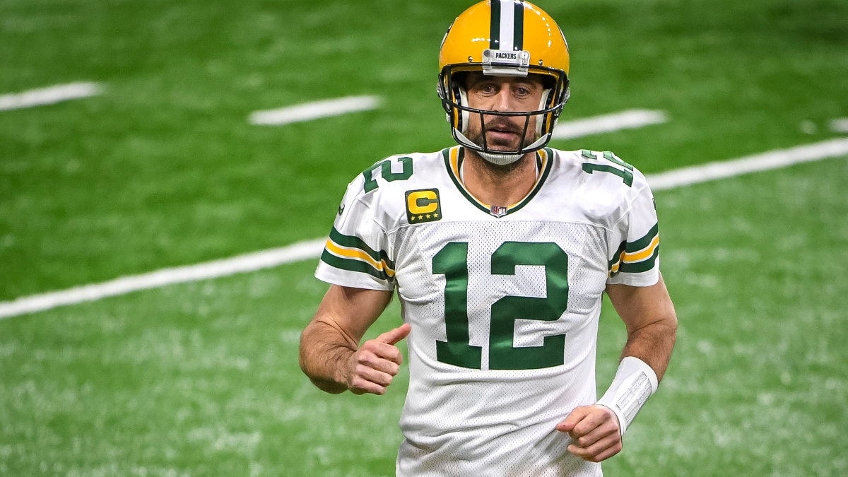 Aaron Rodgers Retirement Rumors: Sportsbook Pulls Packers Odds After Receiving Tip article feature image