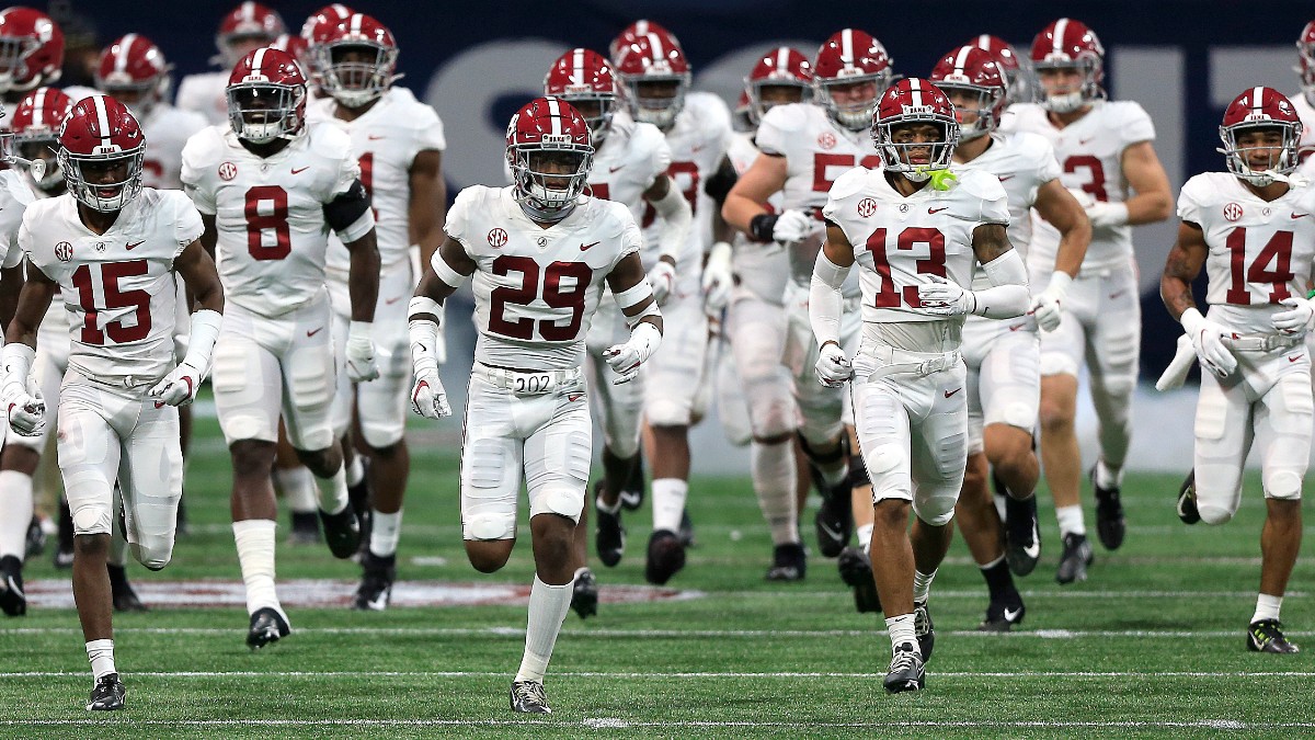 College Football Playoff Opening Odds: Alabama Massive Favorite vs. Notre Dame, Clemson vs. Ohio State Tighter article feature image