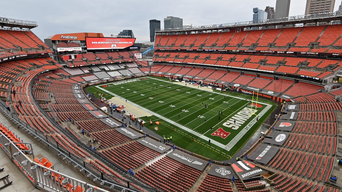 NFL Weather Report For Ravens vs. Browns: Wind Is Impacting Monday Night Football Total article feature image