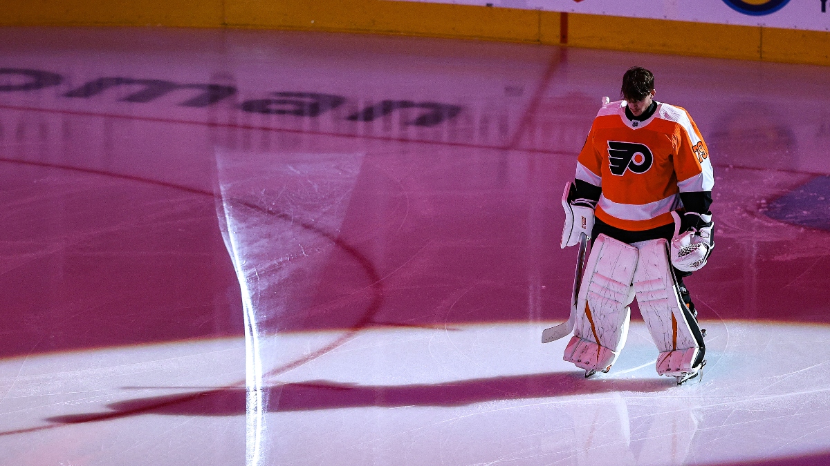 Radko Gudas gets frustrated when all the penalty box water bottles have no  water in them