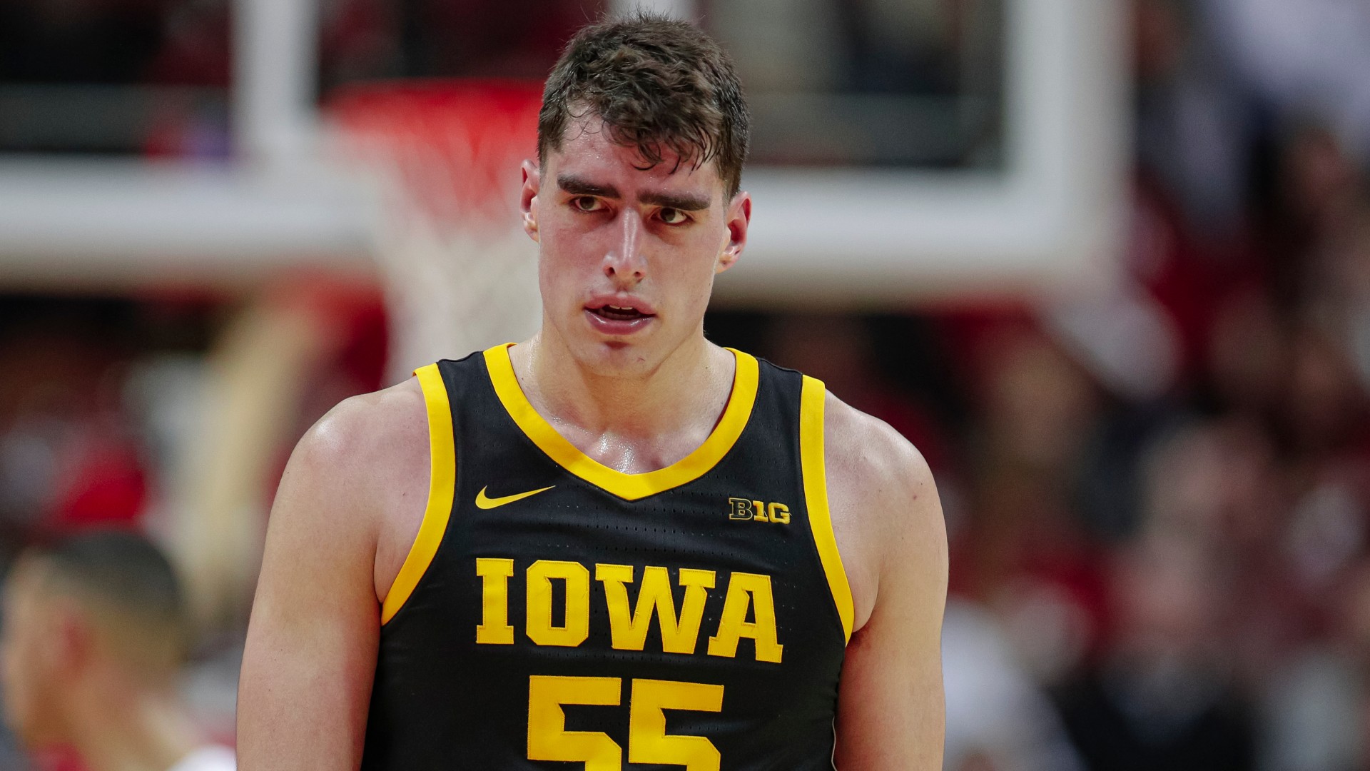 Iowa Hawkeyes Promo: Bet $20, Win $125 if Luka Garza Scores at Least One Point! article feature image