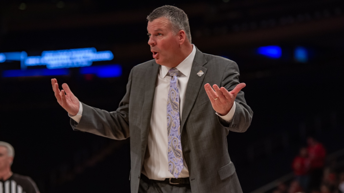 College Basketball Odds & Picks for UConn vs. Creighton: Betting Predictions for Sunday’s (Dec. 20) Matchup article feature image