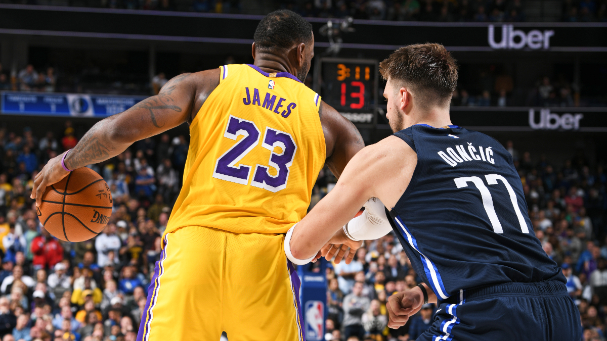 Mavericks vs. Lakers Odds & Picks: LeBron & Co. Will Bounce Back on Christmas Day article feature image