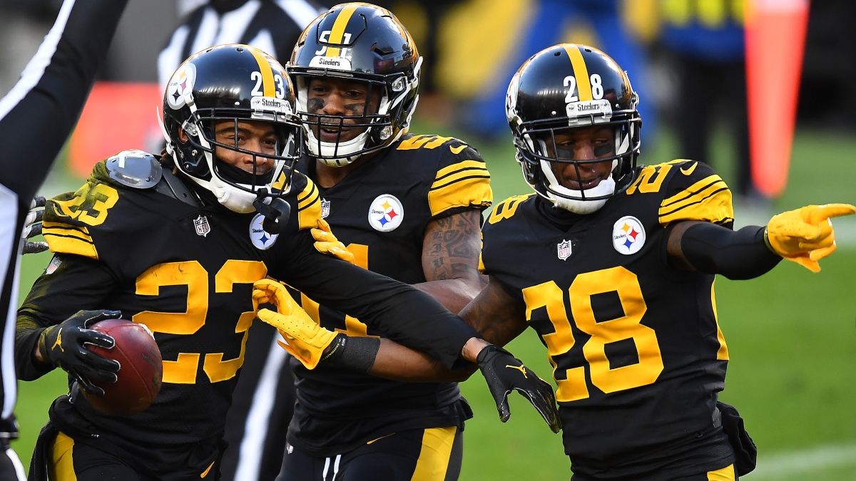 Steelers vs. Bills Odds & Picks: How To Maximize Sunday Night Football’s Betting Model Edge article feature image