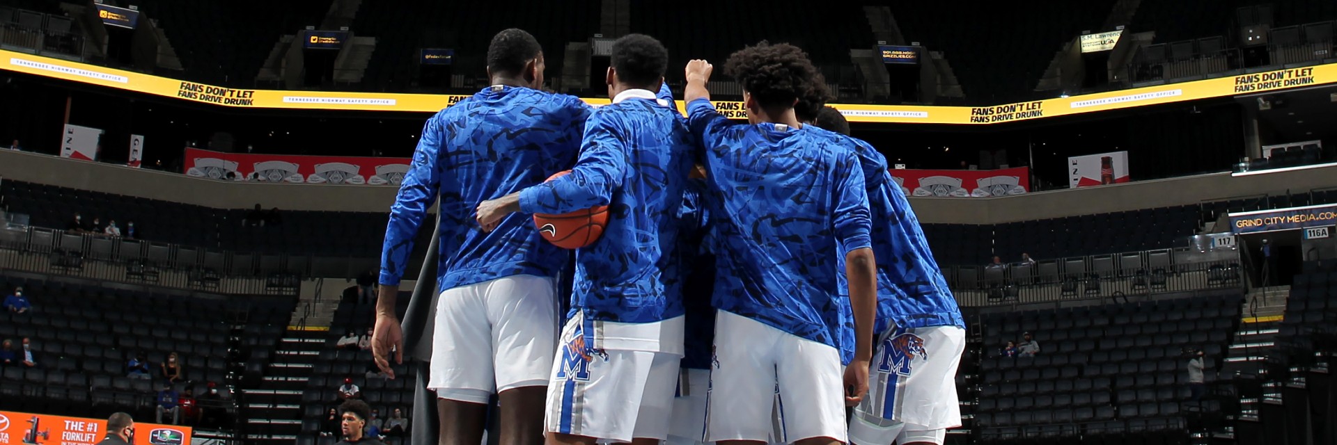 ncaa-college basketball-betting-odds-picks-december 8