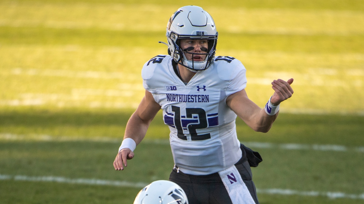 Northwestern vs. Ohio State Odds & Pick: Sharps & Experts Hitting Saturday’s Big Ten Championship Spread article feature image