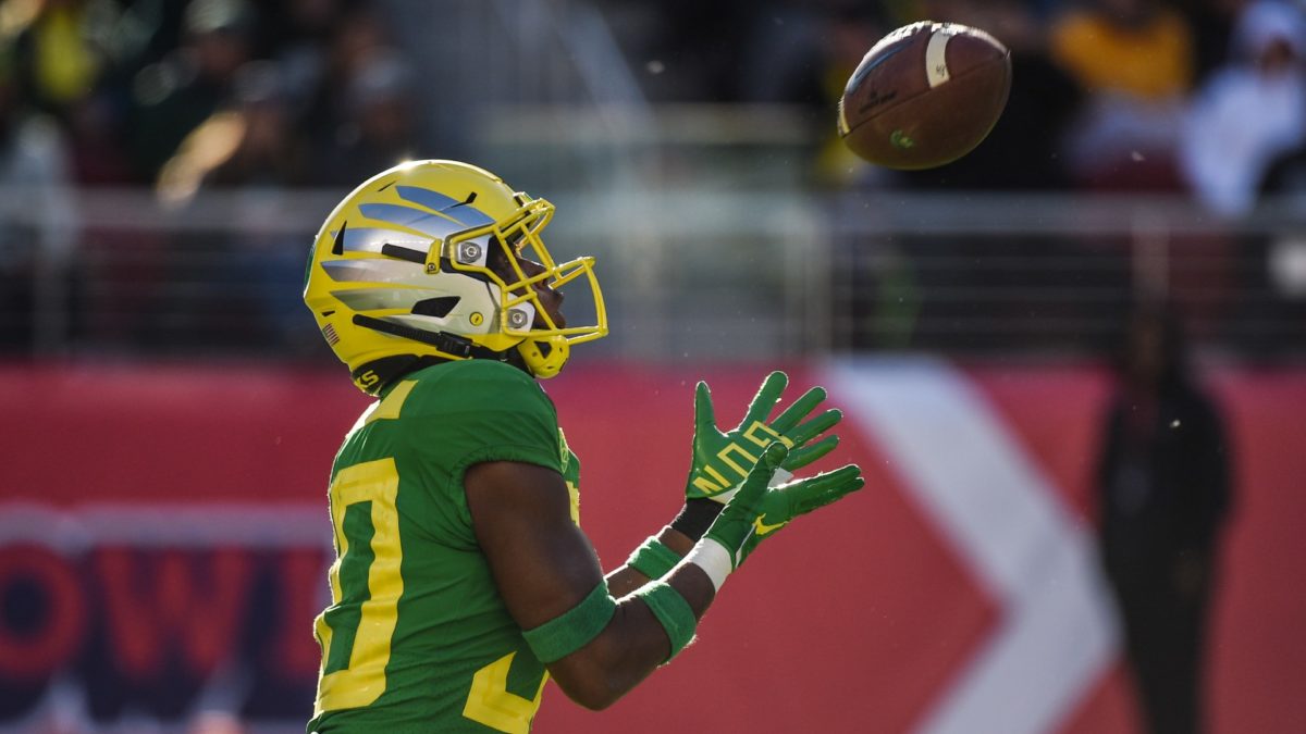 Oregon vs. Iowa State College Football Betting Odds & Pick: Back the Quack in Fiesta Bowl Showdown article feature image