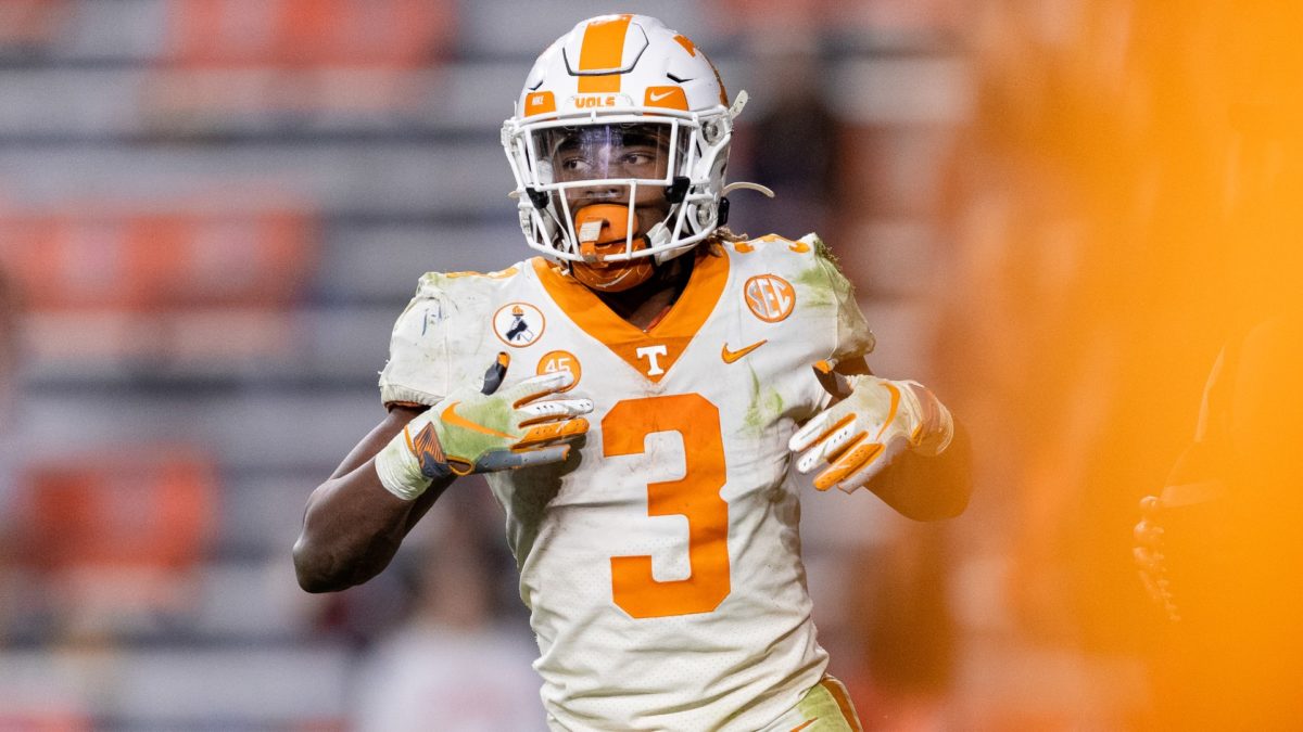 College Football Odds & Picks for Tennessee vs. Vanderbilt: Betting Value on Saturday’s Over/Under article feature image
