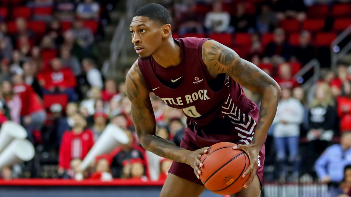 College Basketball Odds & Picks: Three Man Weave’s 3 Best Bets for Friday article feature image