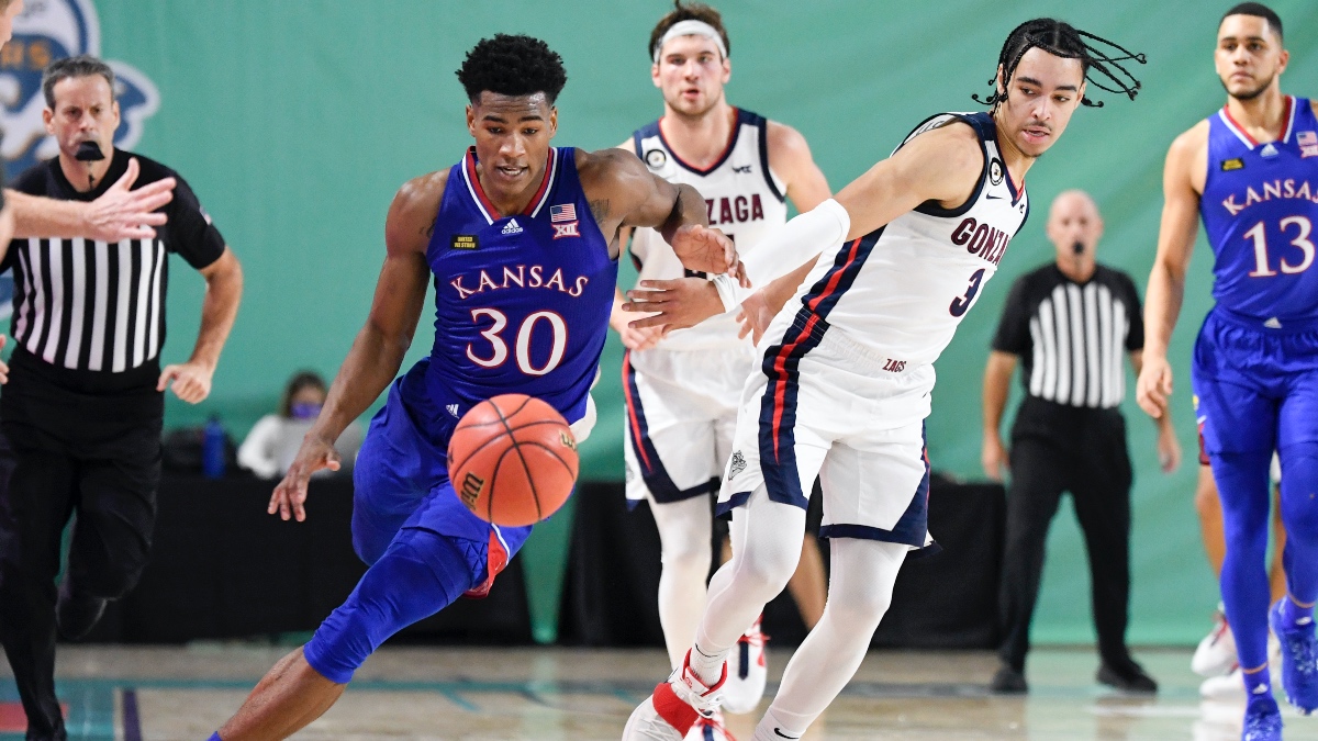 College Basketball Odds & Picks for Kansas vs. Texas: Bet the Jayhawks In Big 12 Battle article feature image